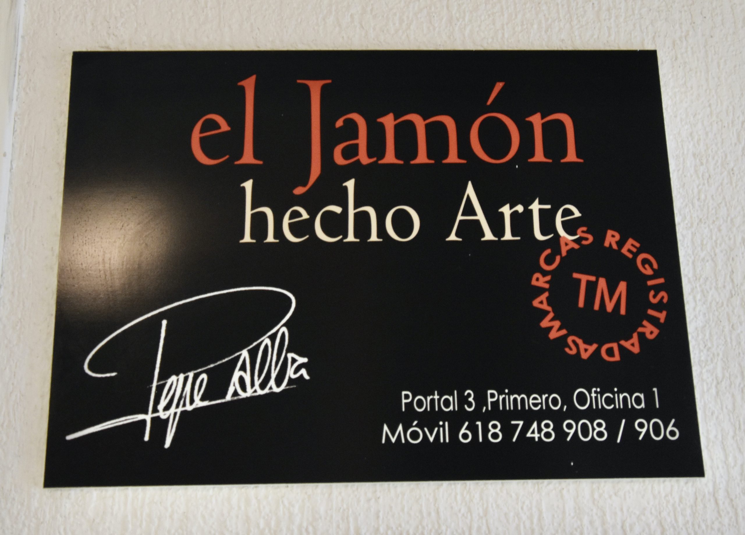 El Jamon Hecho Arte, Jamon iberico