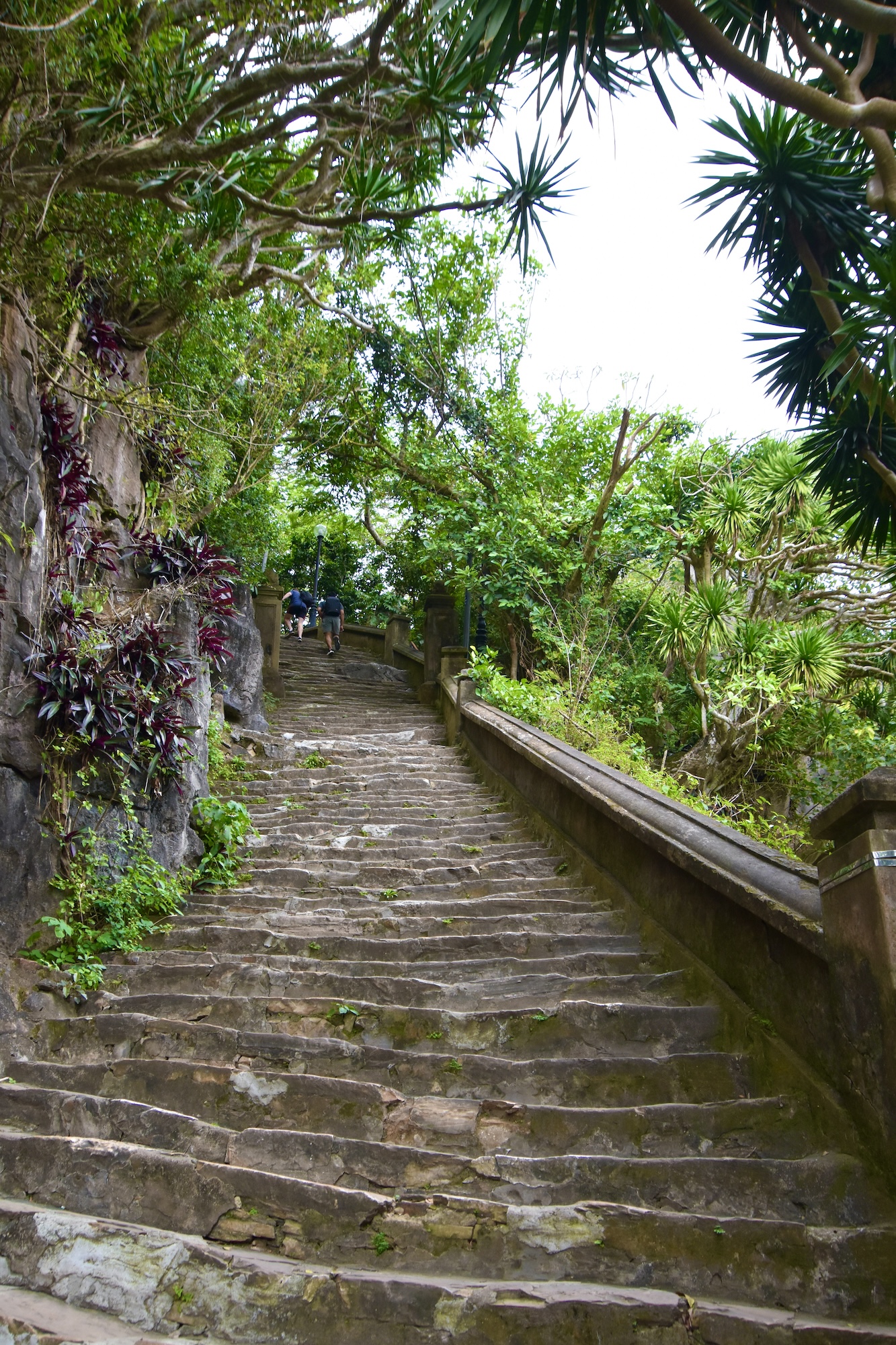 Thuy Son Stairs, Da Nang