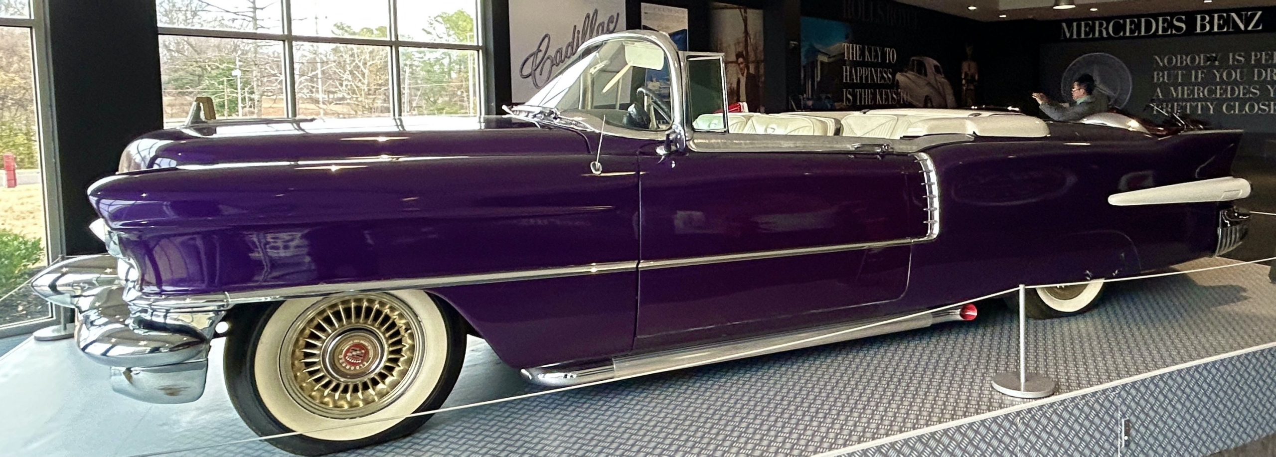 Vernon's Cadillac, Graceland