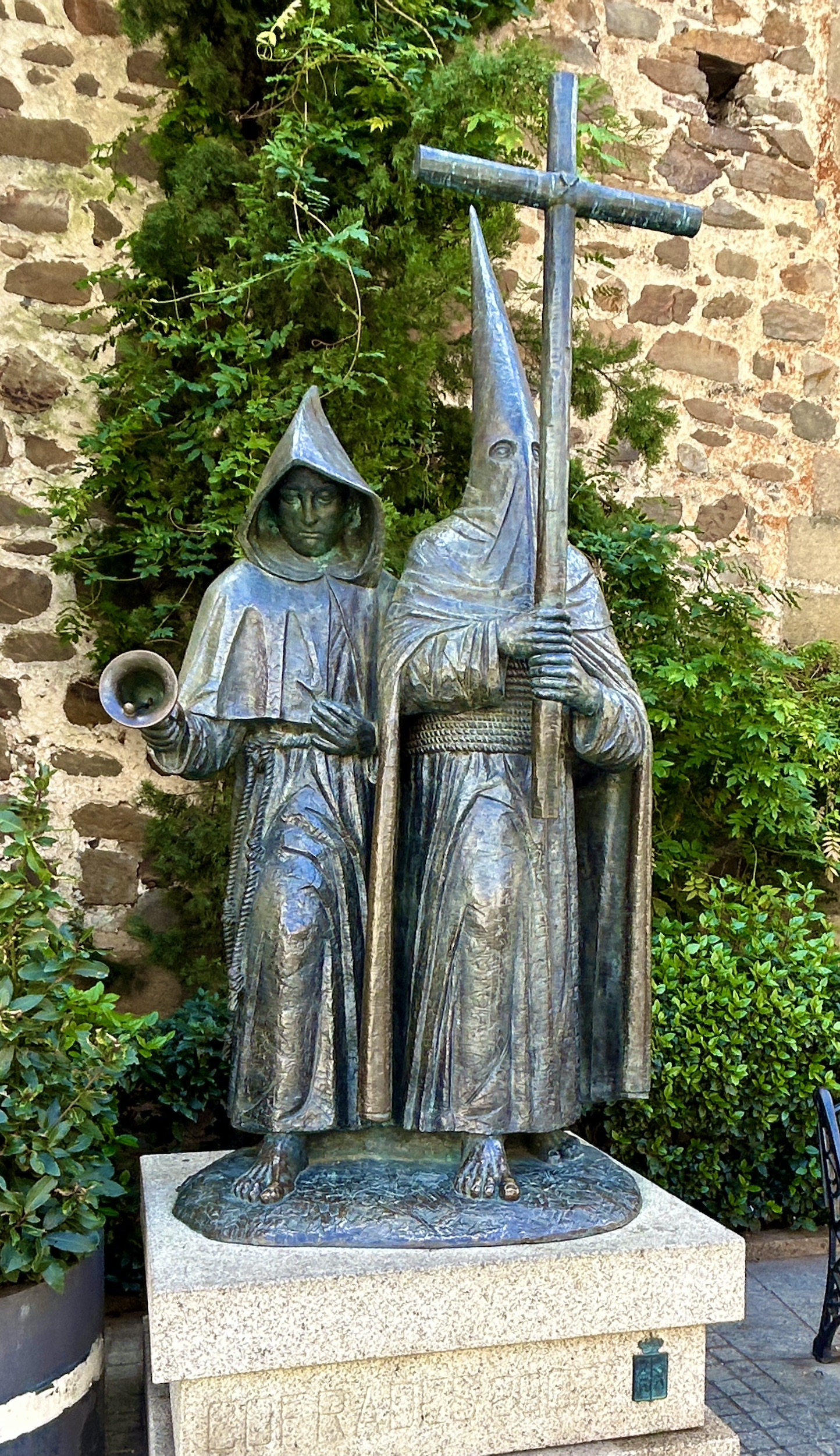Brotherhood Statue, Caceres