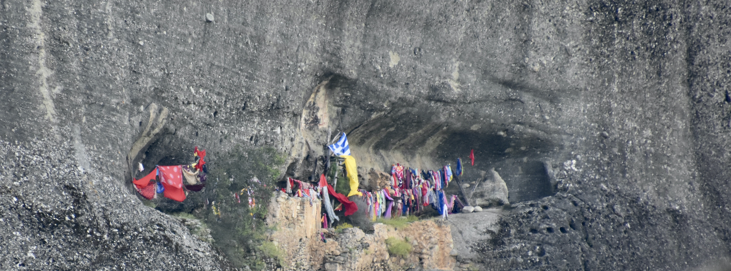 Cave of Flags, Meteora