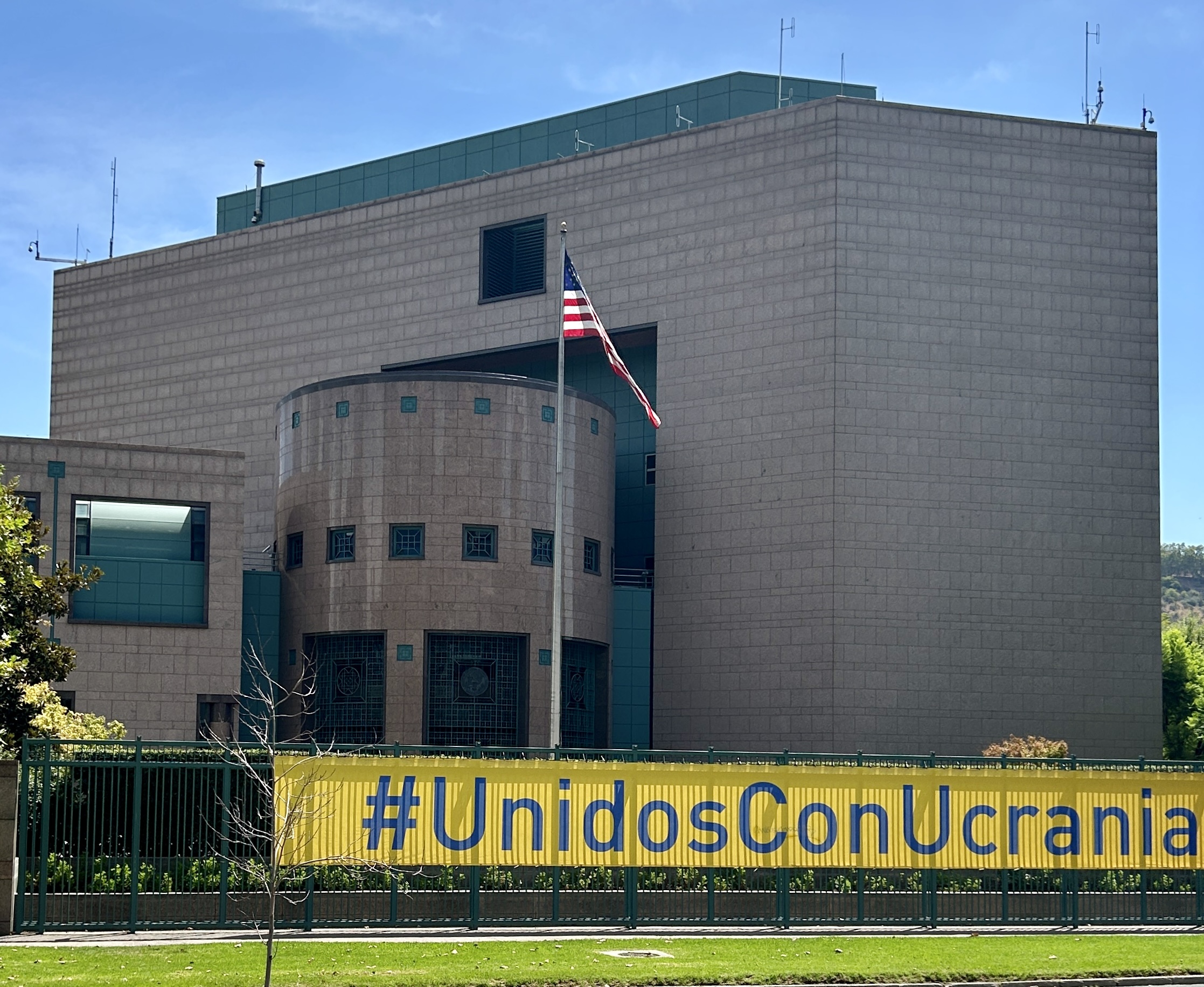 US Embassy in Santiago Supporting Ukraine
