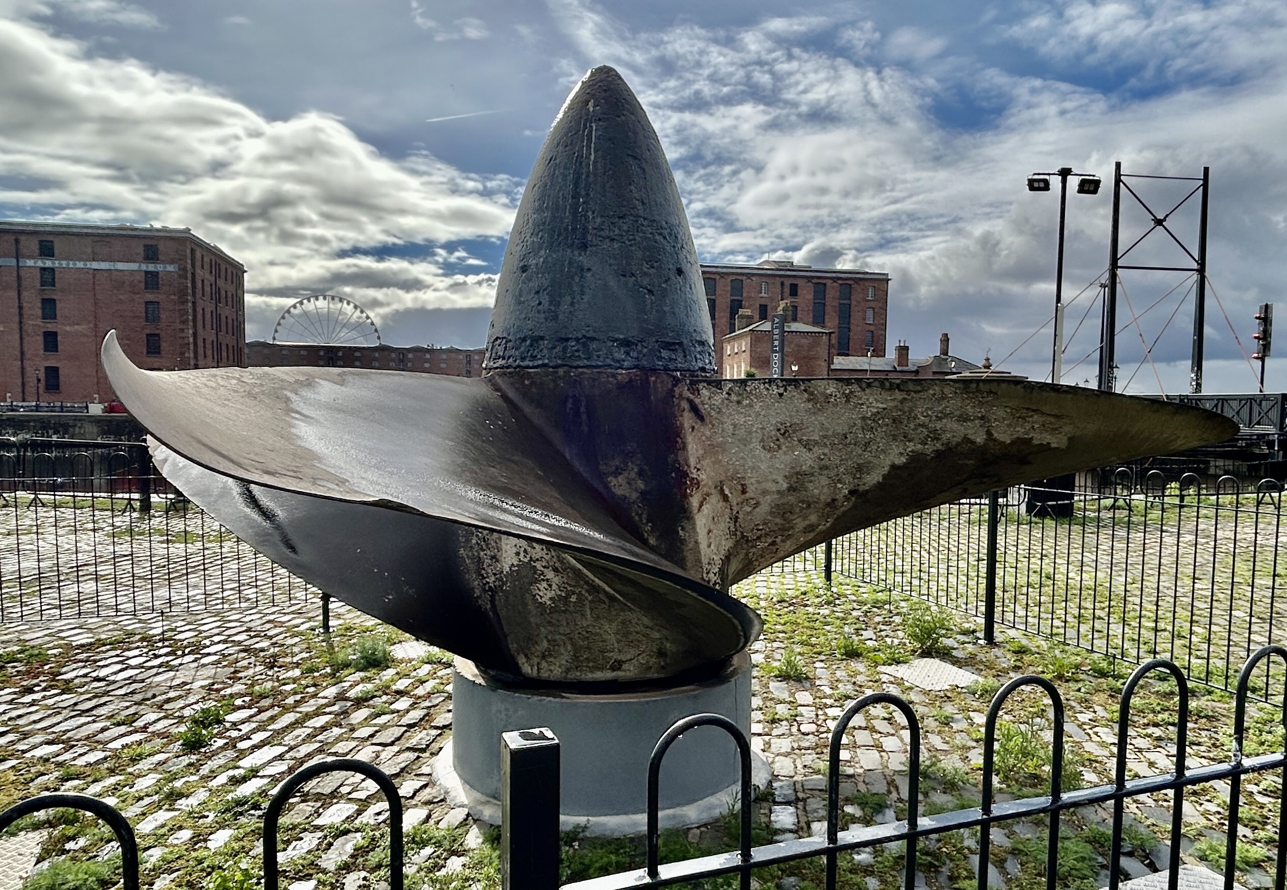 Lusitania Propeller, Liverpool waterfront