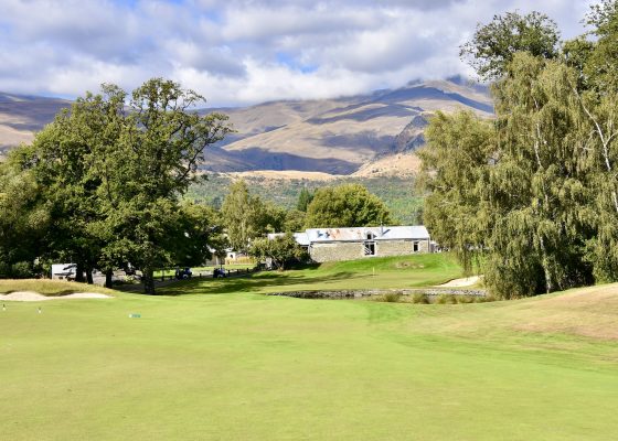 No. 18 Approach Millbrook Coronet Course