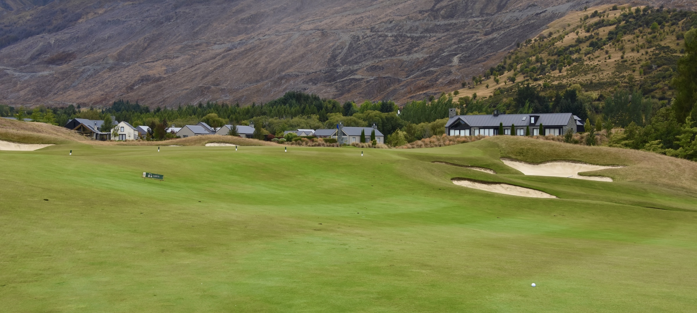 No. 3 Approach, Millbrook Coronet