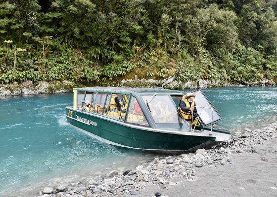 Haast River Safari Jet Boat, Te wahipounaum