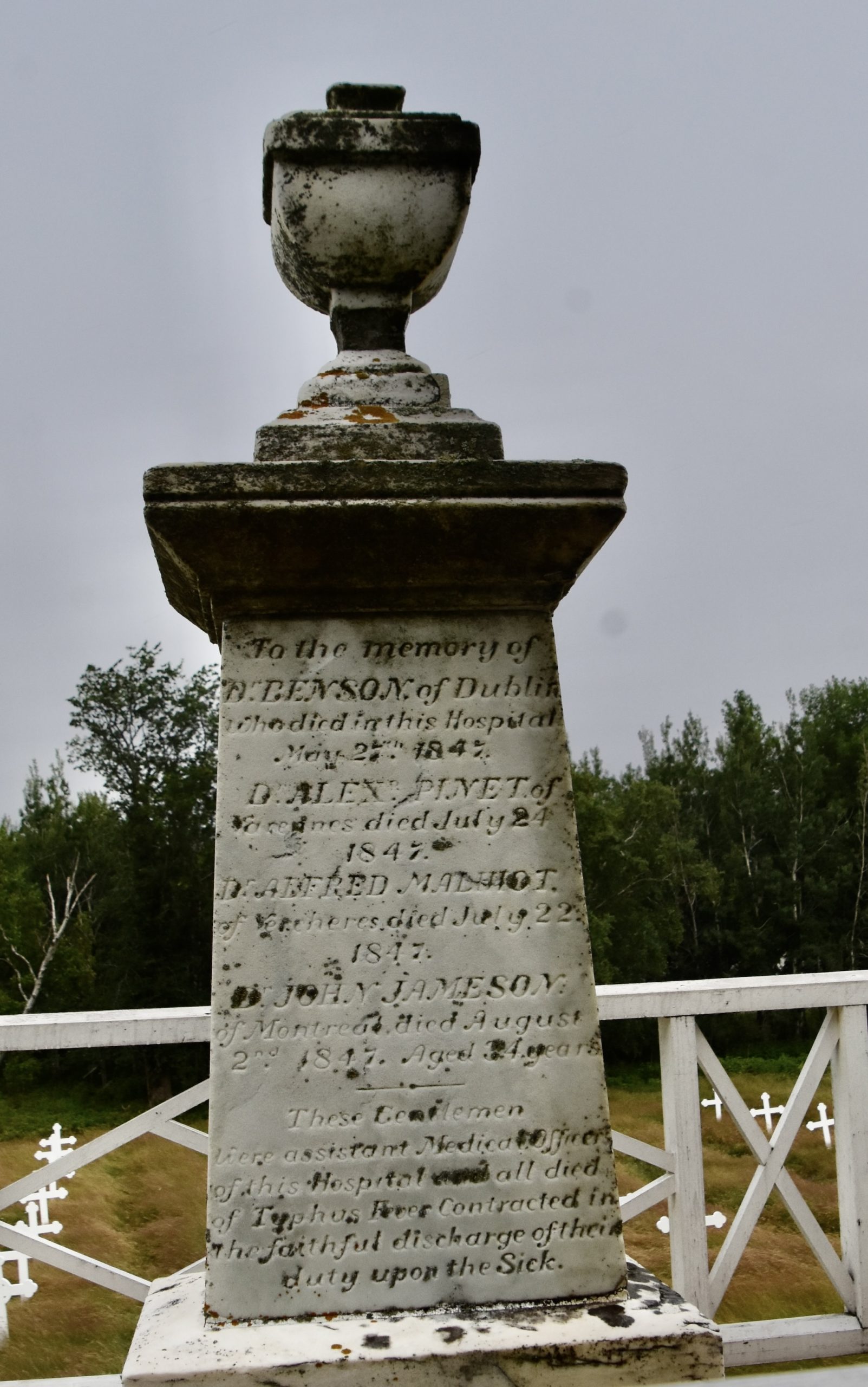 Monument to the Physicians, Grosse Ile