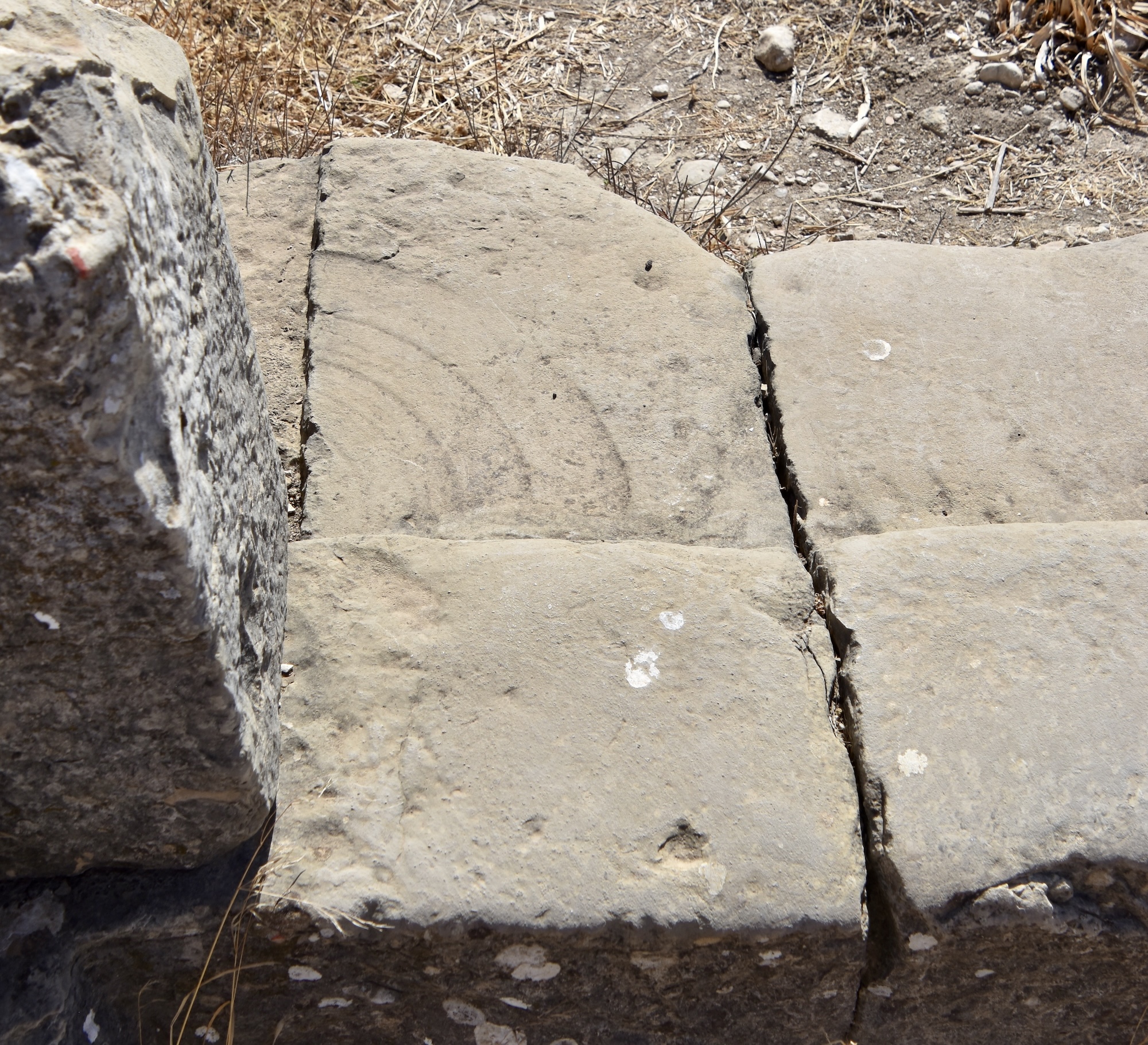 Old Hinge Marks, Volubilis