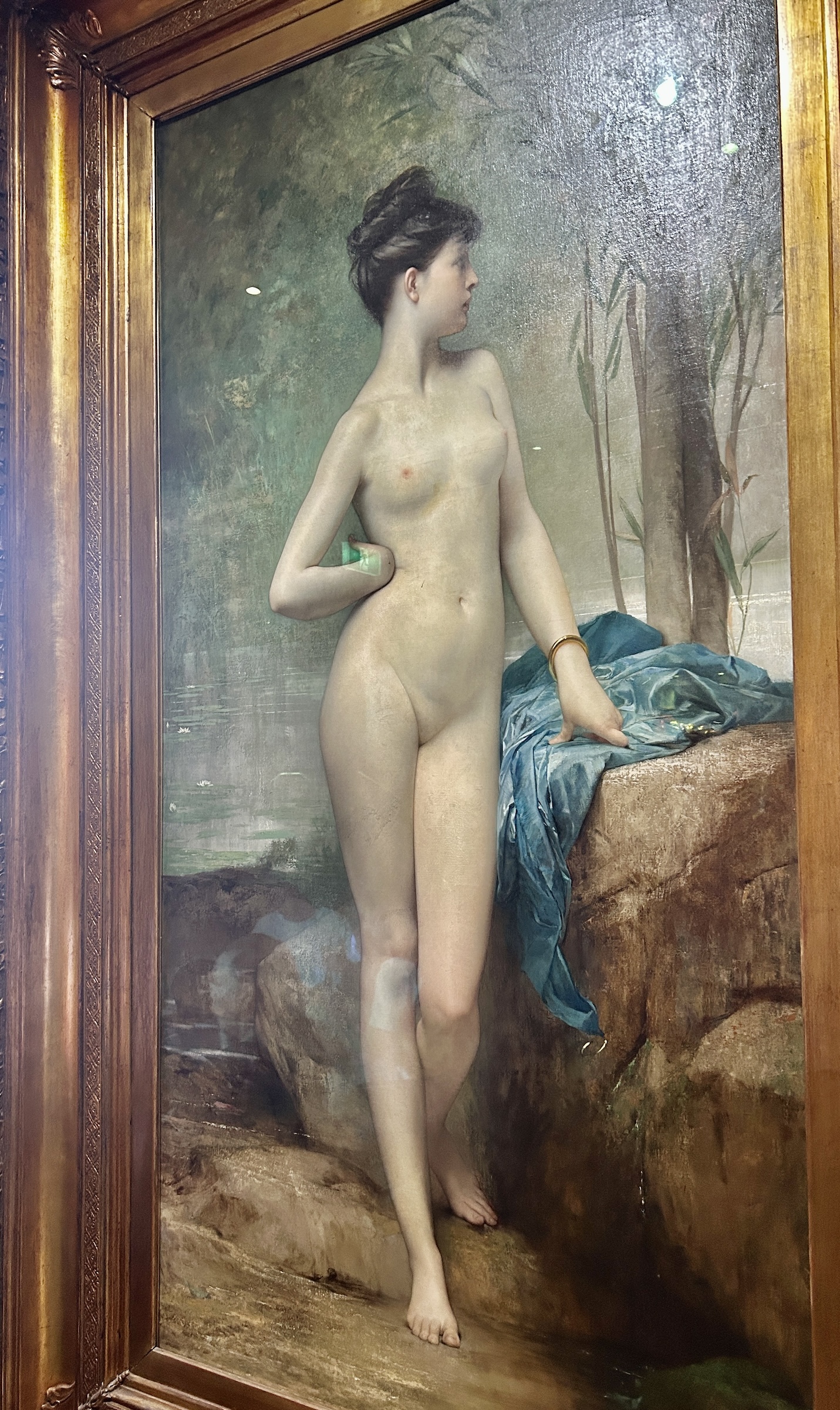 Chloe, Young & Jackson Hotel Melbourne