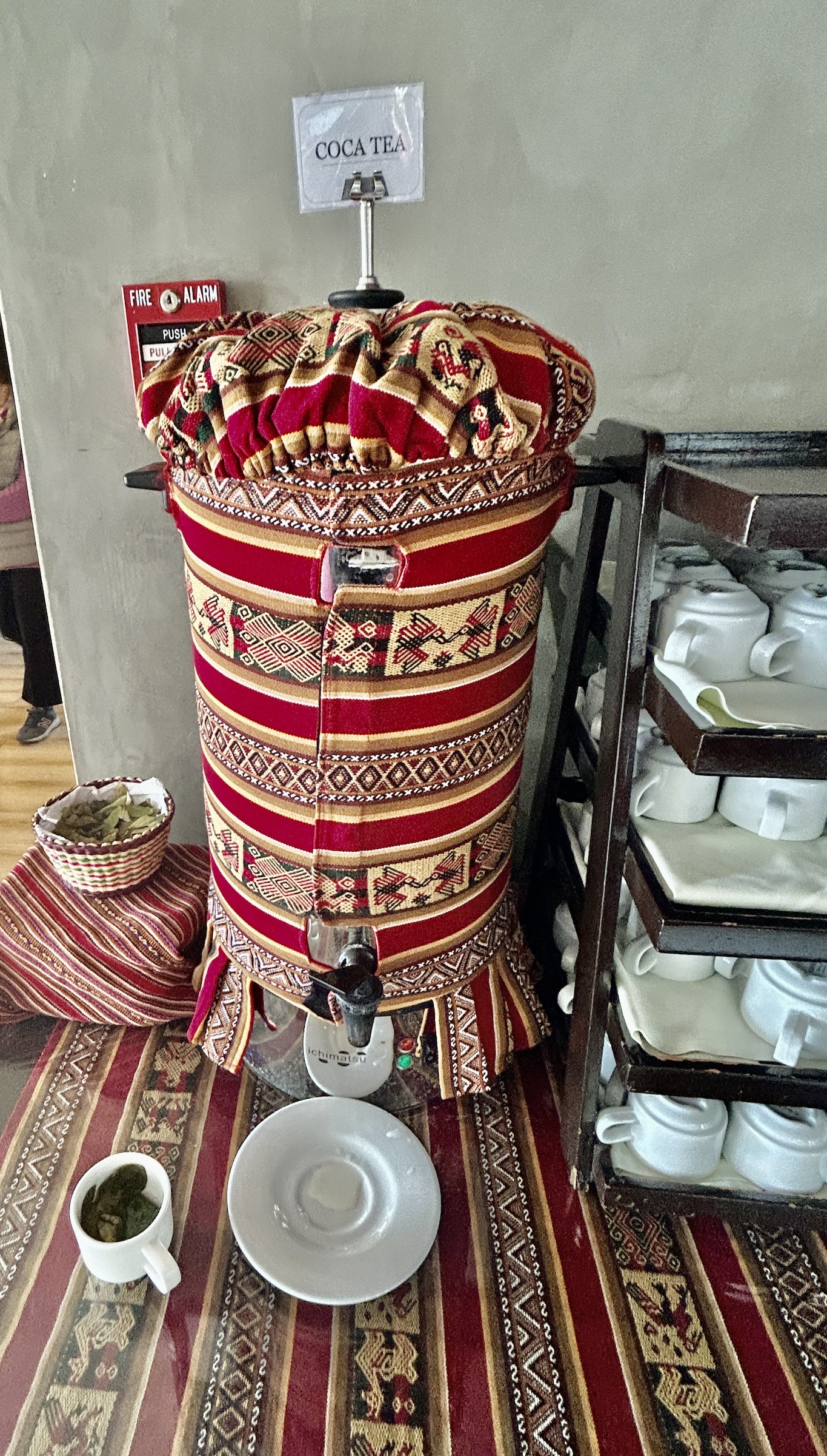 Coca Tee Dispenser, Cusco