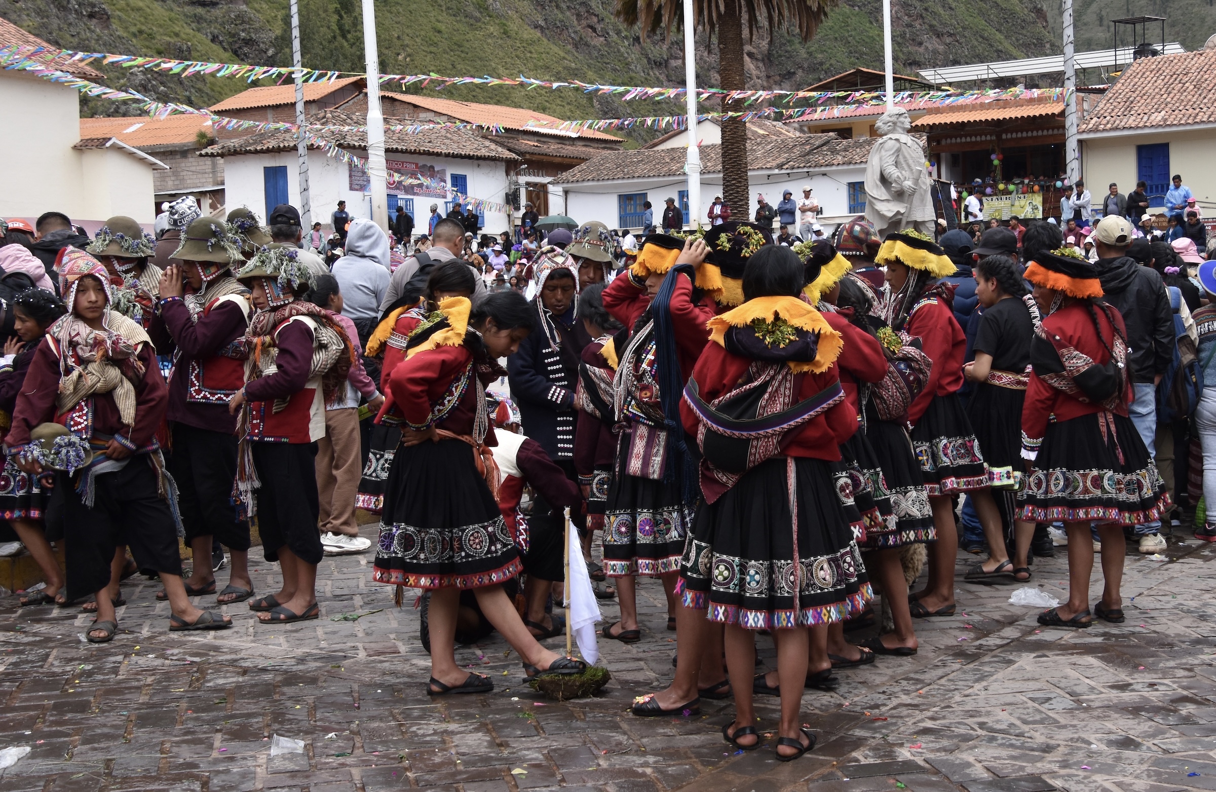 Pisac Local Colour