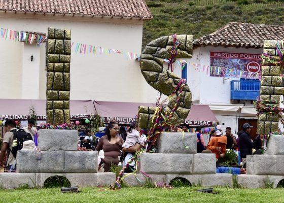 Pisac Sign