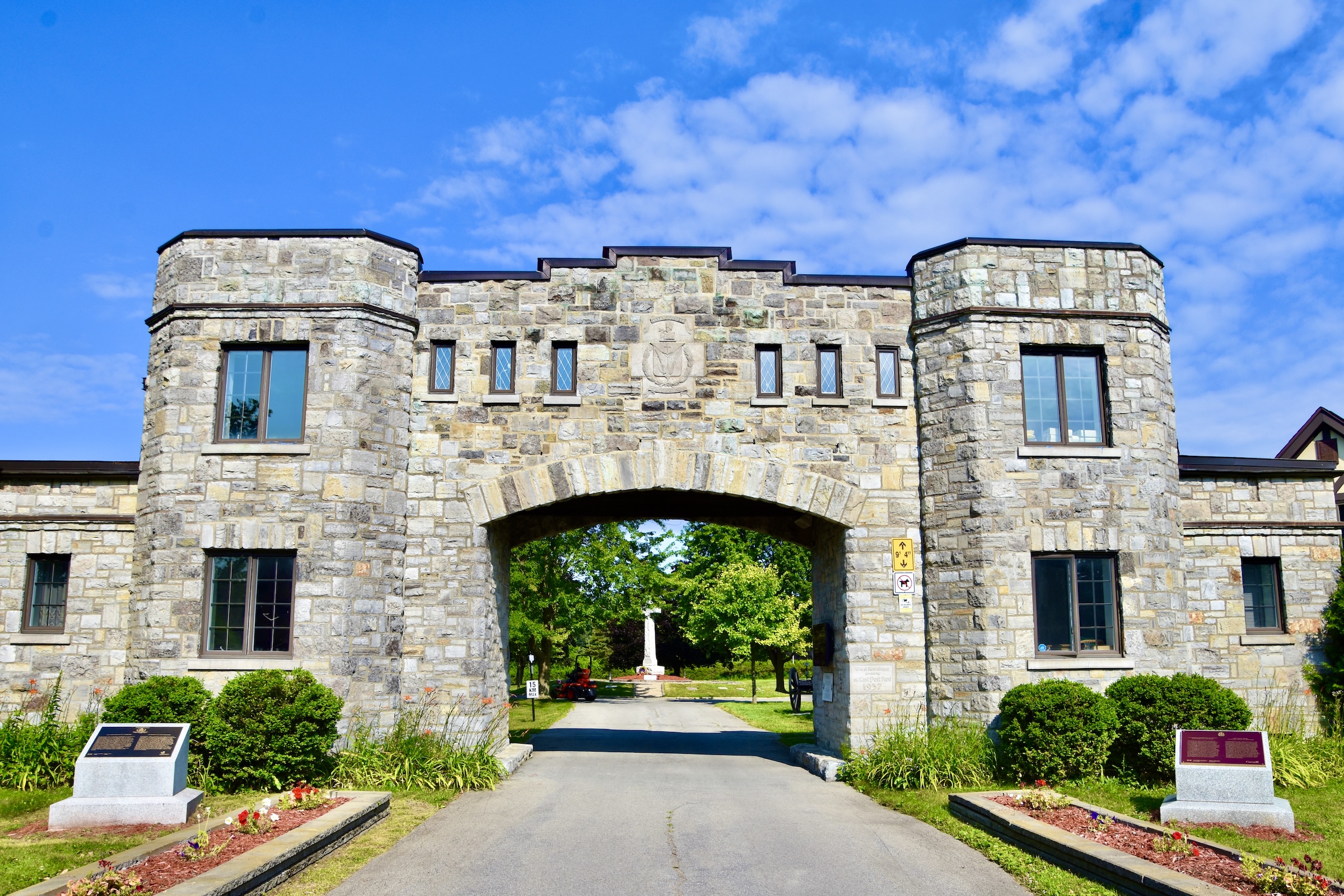 Gate of Remembrance, National Field of Honour