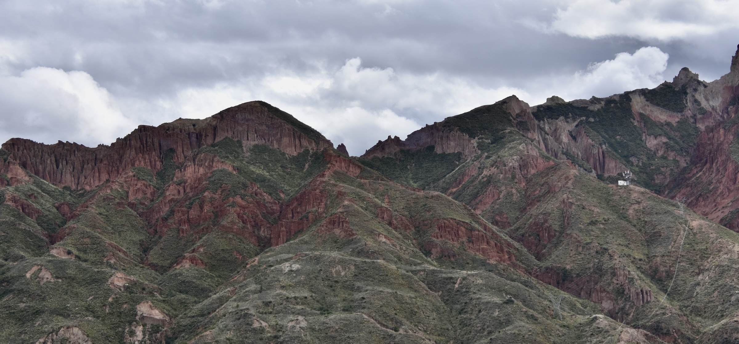 Iron Rich Hills, La Paz