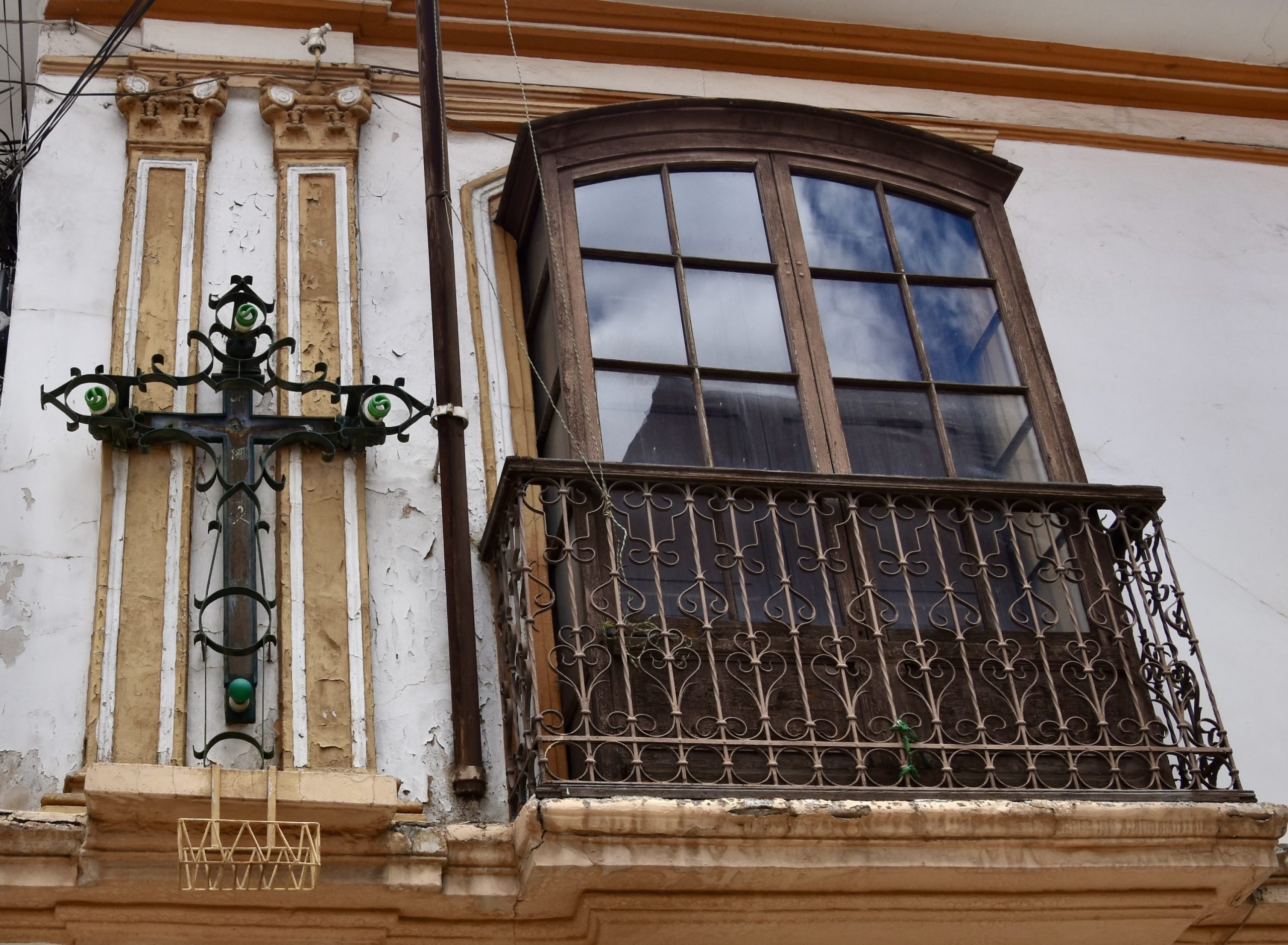 The Green Cross of La Paz