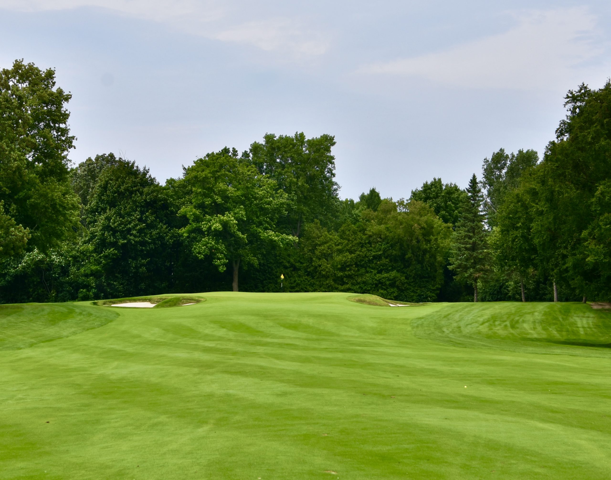 #8 Approach Laval-sur-le-Lac Blue