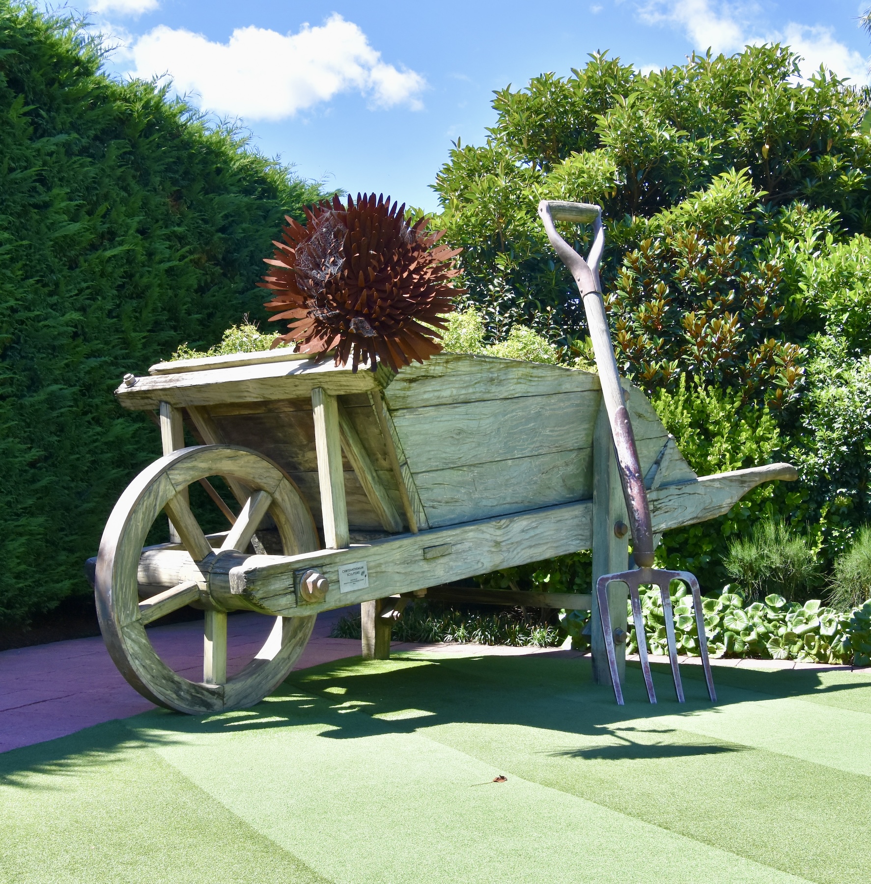 Giant Wheelbarrow, Surrealist Garden, Hamilton Gardens